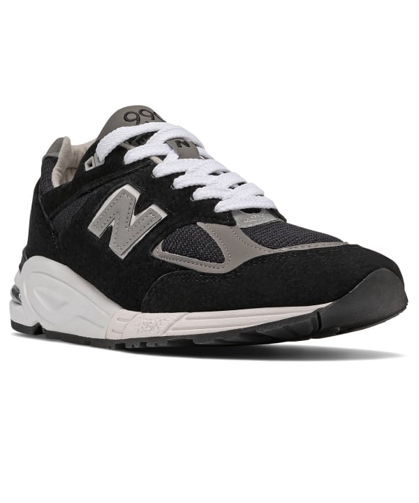 待望の復刻！！「NEW BALANCE M990V2」｜ビームス 博多｜BEAMS