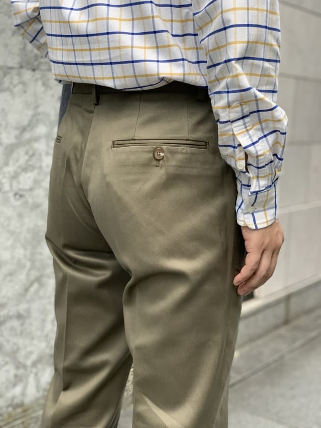 BARRY BRICKEN〜Chino Trousers〜｜ビームス プラス 有楽町｜BEAMS