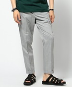 涼しくてお手入れ簡単なスラックス！