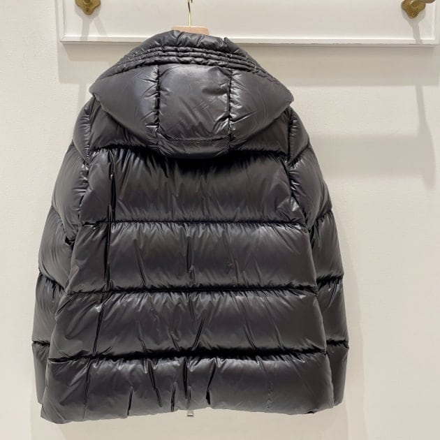 MONCLER/モンクレール】ファーなしモデルまとめ☆モアバリエーション