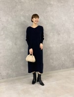 おすすめニットワンピースでコーディネート