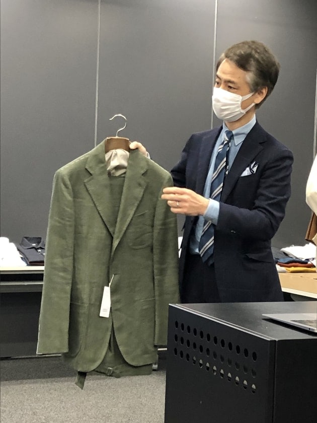 銀座 本日のスーツコーナーマネキン（2019秋冬商品紹介