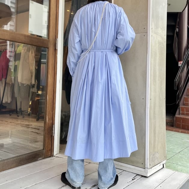 ふんわり♡ヴィンテージ感漂う、ユーロギャザーワンピース