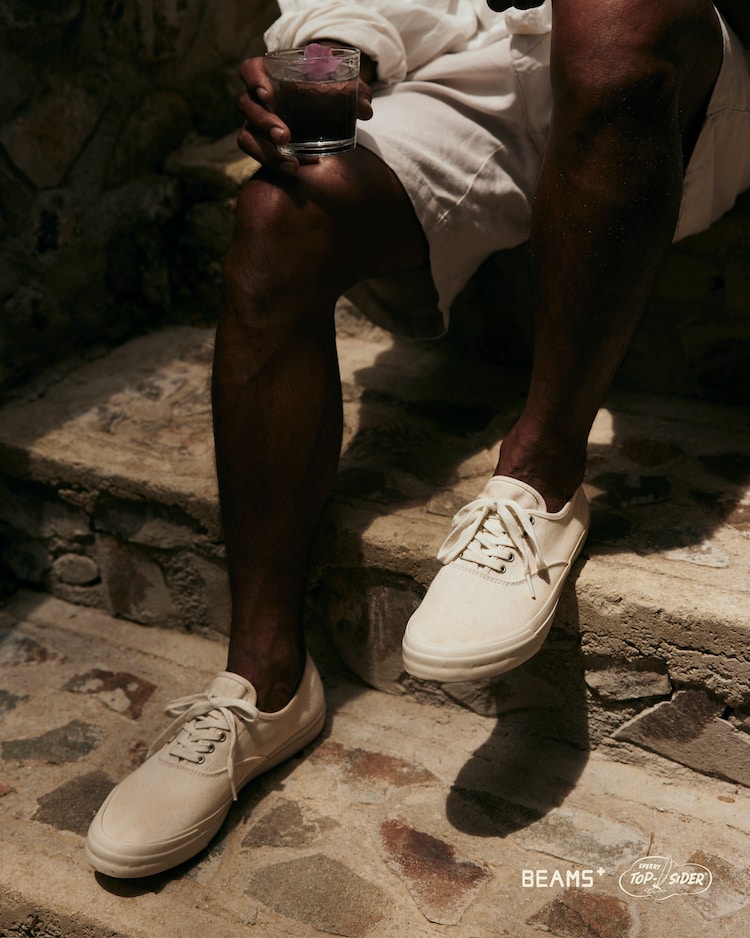 A special Sperry TOP-SIDER model directed by BEAMS PLUS has been 