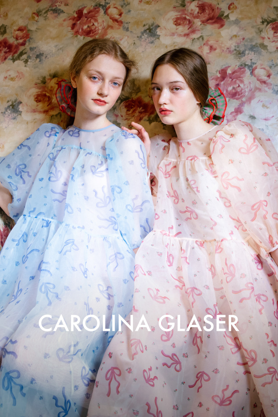 CAROLINA GLASER / デザインカット ロングワンピース CAROLINA GLASER（カロリナ グレイサー）フリルスリーブ Vネック