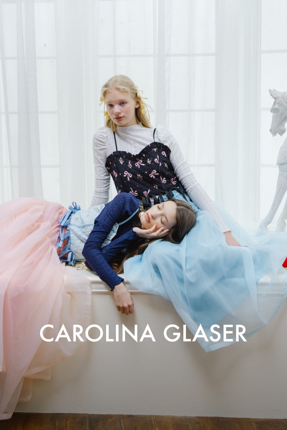 CAROLINA GLASER（カロリナ グレイサー）｜BEAMS