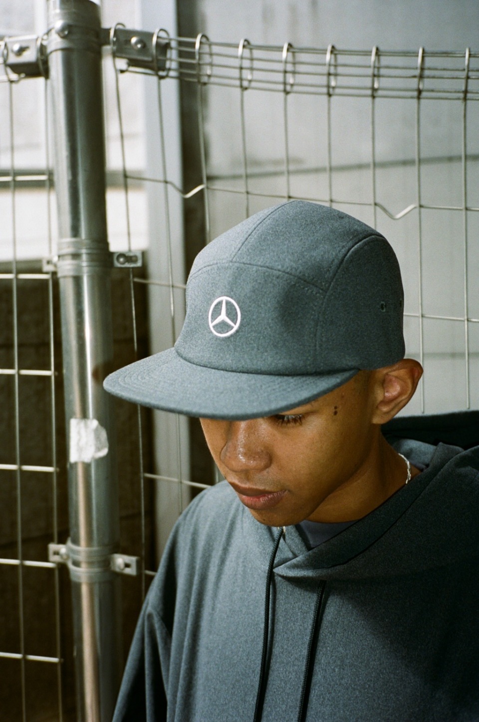 BEAMS GOLF × Mercedes-Benz】メンズM 水色+zimexdubai.com