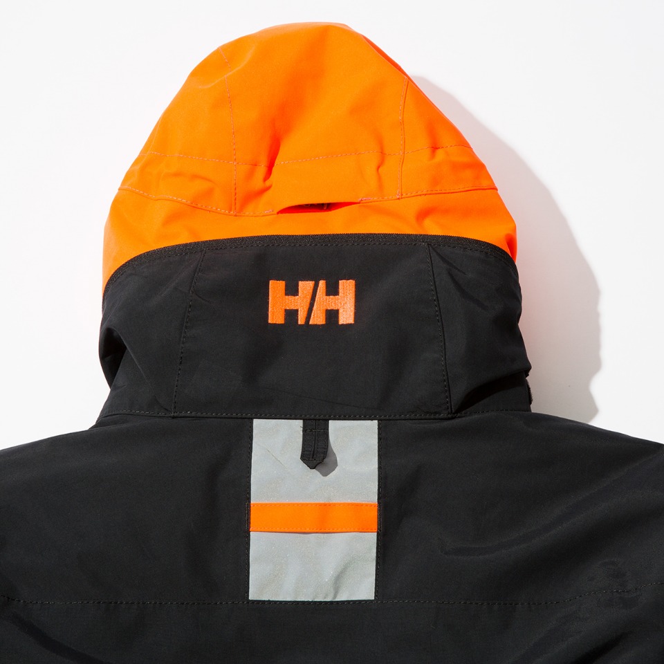 Introducing BEAMS special version of HELLY HANSEN 's iconic model ...