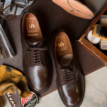 希少な "ラベロコードバン" を採用した＜ALDEN＞の名品「マンソンオックスフォード」を＜BEAMS PLUS＞が別注