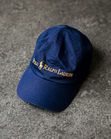 BEAMSが＜POLO RALPH LAUREN＞に別注した 『Navy and Gold Logo