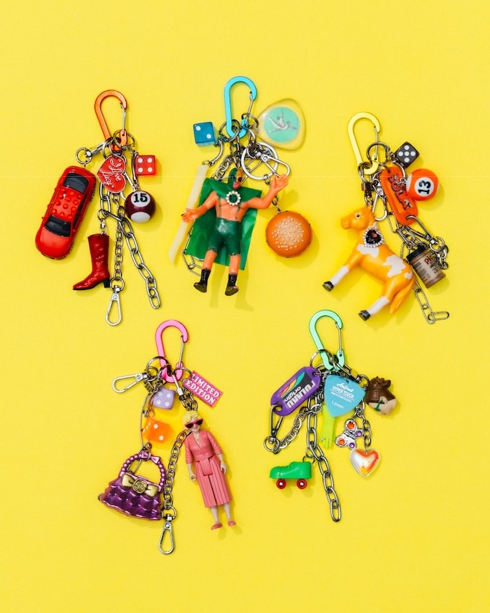 アクセサリーブランド〈guriguri〉のトイ チャームカスタムができる