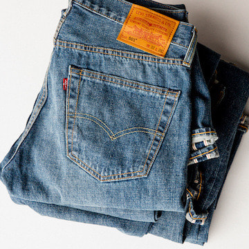 〈Levi’s®〉の人気モデル『501®』のBEAMS エクスクルーシブモデルが、新たな素材を纏って登場