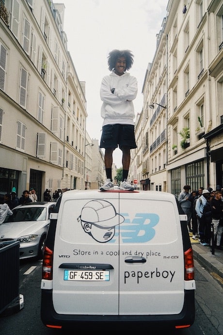 New Balance〉×「PAPERBOY」×〈BEAMS〉 のコラボコレクションが