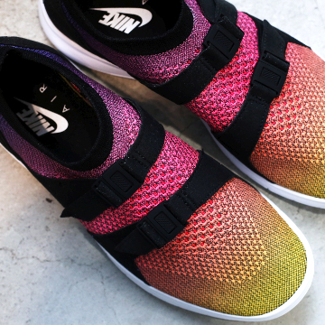 ＜NIKE＞ "SOCK RACER" のBEAMSエクスクルーシブカラーが登場