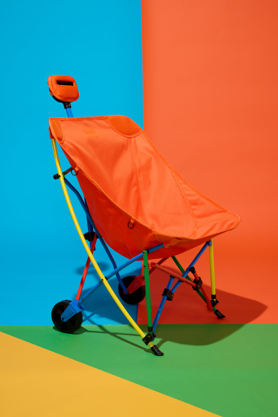 【2015年限定販売】コールマンxビームス コラボ アルミロールテーブル Coleman(コールマン)×BEAMS(ビームス)のビビットカラーの