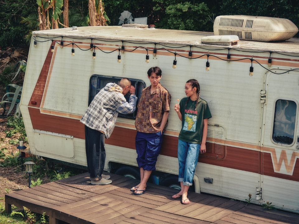 STARBUCKS STAND by BEAMS〉 『SEASONAL Collection』の新作が5月22日
