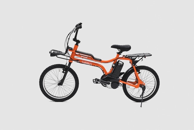 創業50周年を記念して、パナソニック サイクルテックとの共同開発