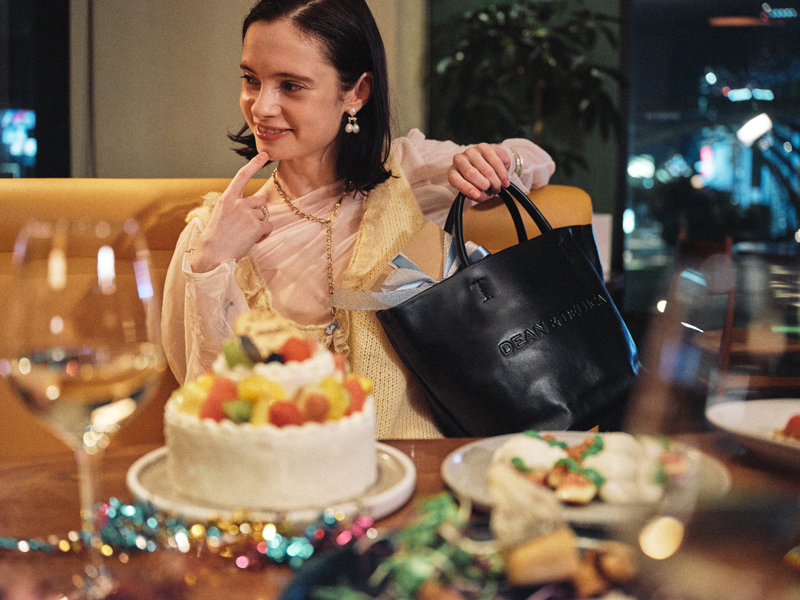 DEAN & DELUCA × BEAMS COUTURE〉 長く愛される定番トートの新たな魅力