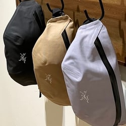 BEAMS（ビームス）ARC'TERYX / Granville Crossbody Bag（バッグ