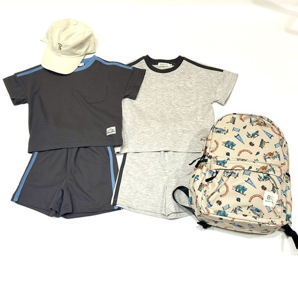 【HONAmini vol. 8】「やっぱり動きやすい服が1番好き！」動きやすさとおしゃれさを兼ね備えたセットアップアイテム。やわらかな肌触りで通気性にも優れた素材感なので、よく動き回るお子さんにもおすすめです♪ 《BEAMS miniの素敵な洋服をシリーズ化して紹介しています！名前をタップして他の投稿も見てみてください♪(♡＋お気に入り)を押すと、商品を見返しやすくなります！》
