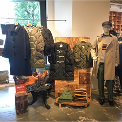 fennica(フェニカ)ROCKY MOUNTAIN FEATHERBED × fennica / 別注 オンラインオリジナル ロッキーマウンテン BEAMS fennica ダウン ダウンジャケット