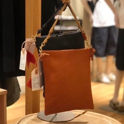 BEAMS（ビームス）【別注】SLOW / Sacoche（バッグ サコッシュ