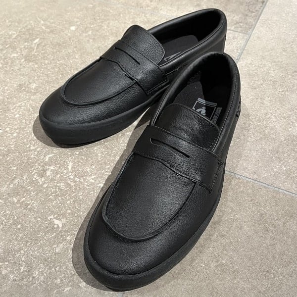 【VANS】ガシガシ履けちゃうローファーです。魅力しかないです。是非。