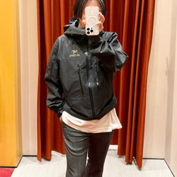 BEAMS (BEAMS) ARC'TERYX / Alpha SV Jacket (Blouson Blouson) BEAMS