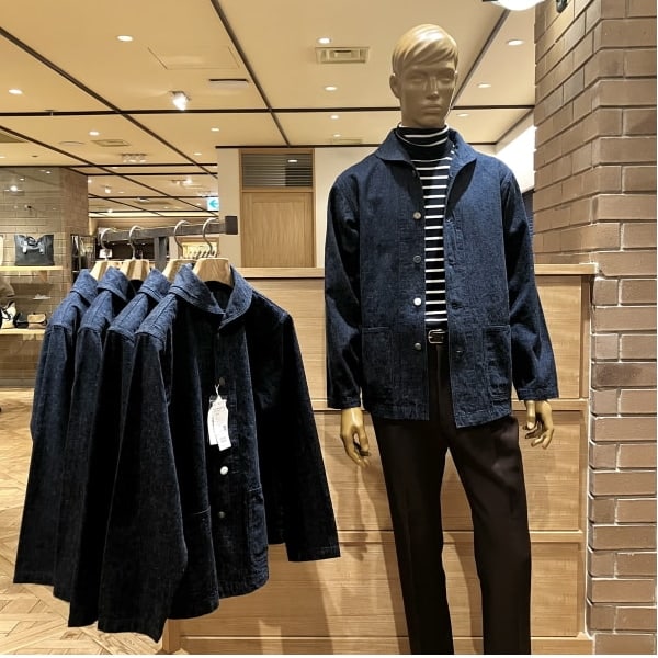 美品✨バーバリーブラックレーベル スーツ ホースロゴ フレアパンツ シルク 光沢 楽天市場】BURBERRY BLACK LABEL バーバリー ブラックレーベル