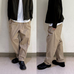 BEAMS PLUS（ビームス プラス）2 Pleats Tapered Twill（パンツ