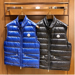 ブランド MONCLER モンクレール ダウンベスト ジレ ブラックの通販 by