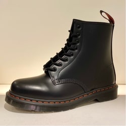 1460 beams dr martens