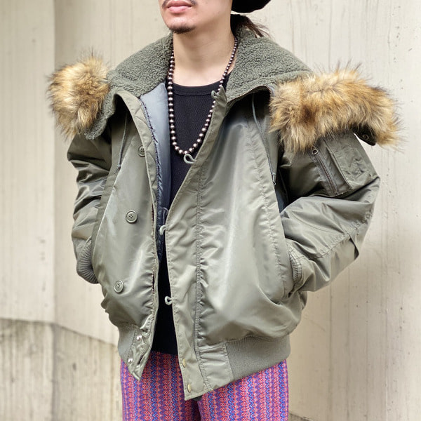 BEAMS ビームス N-2B 値下げOK BEAMS N-2B プリマロフト Lサイズ