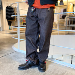 BEAMS(ビームス)AURALEE / HARD TWIST DENIM WIDE PANTS(パンツ