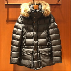BEAMS F（ビームスF）MONCLER / CLUNY ナイロン ダウンジャケット 