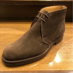 BEAMS F（ビームスF）CROCKETT&JONES / CHERTSEY スエード チャッカ