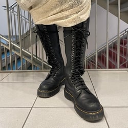 Ray BEAMS（レイ ビームス）Dr.Martens / 1B60 BEX 20 ホール ブーツ