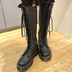 Ray BEAMS（レイ ビームス）Dr.Martens / 1B60 BEX 20 ホール ブーツ