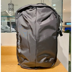 BEAMS（ビームス）patagonia / Refugio Day Pack 26L（バッグ リュック 