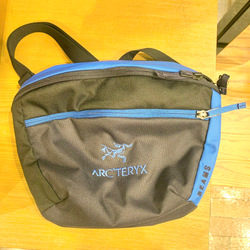 BEAMS（ビームス）ARC'TERYX × BEAMS / 別注 ARC Mantis 2 Waistpack 