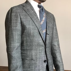 Brilla per il gusto（ブリッラ ペル イル グスト）LORO PIANA