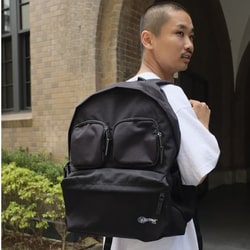 在庫僅少】 EASTPAK BEAMS別注 パデットパッカー XL ブラック リュック