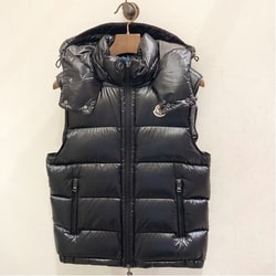 ☆未使用・本物保証☆MONCLER BORMES ダウンベスト 1 ブラック　M