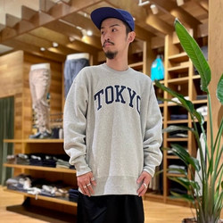 BEAMS（ビームス）Champion × BEAMS / 別注 シティ クルーネック