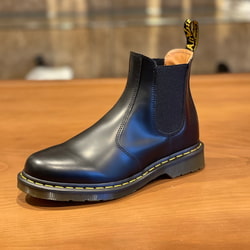 BEAMS（ビームス）Dr.Martens / 2976 YS チェルシーブーツ