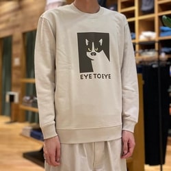 BEAMS BEAMS BEAMS Eye To Eye Crewneck Sweat (tops sweat) mail