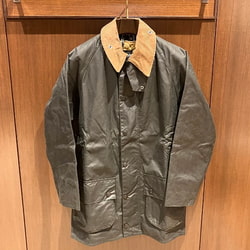 BEAMS F（ビームスF）Barbour × BEAMS F / 別注 BEAUFORT オイルド