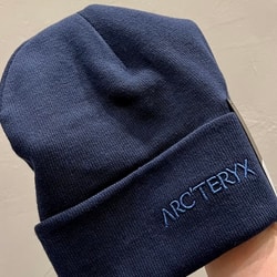 BEAMS（ビームス）ARC'TERYX / Word Toque（帽子 ニットキャップ）通販