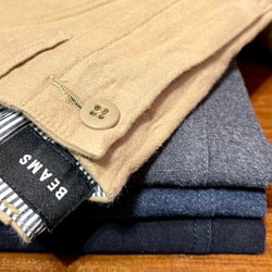 BEAMS（ビームス）モールスキン ストレッチ テーパード パンツ