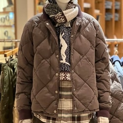 BEAMS PLUS（ビームス プラス）【別注】REMI RELIEF / Quilt Down Jacket 23（ブルゾン ダウンジャケット）通販｜ BEAMS